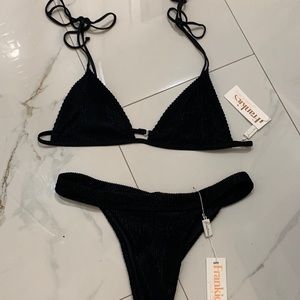 FRANKIES BIKINIS SET💓